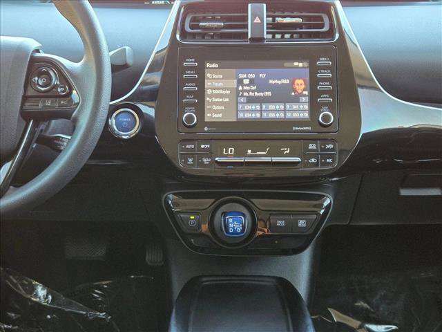 Certified 2021 Toyota Prius L Eco image 15