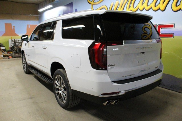 New 2026 GMC Yukon XL Denali image 6
