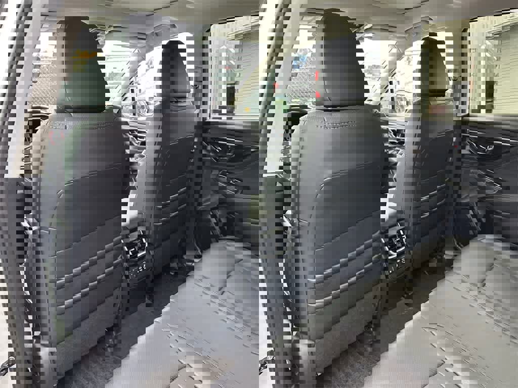 Certified 2024 Subaru Outback Limited image 12