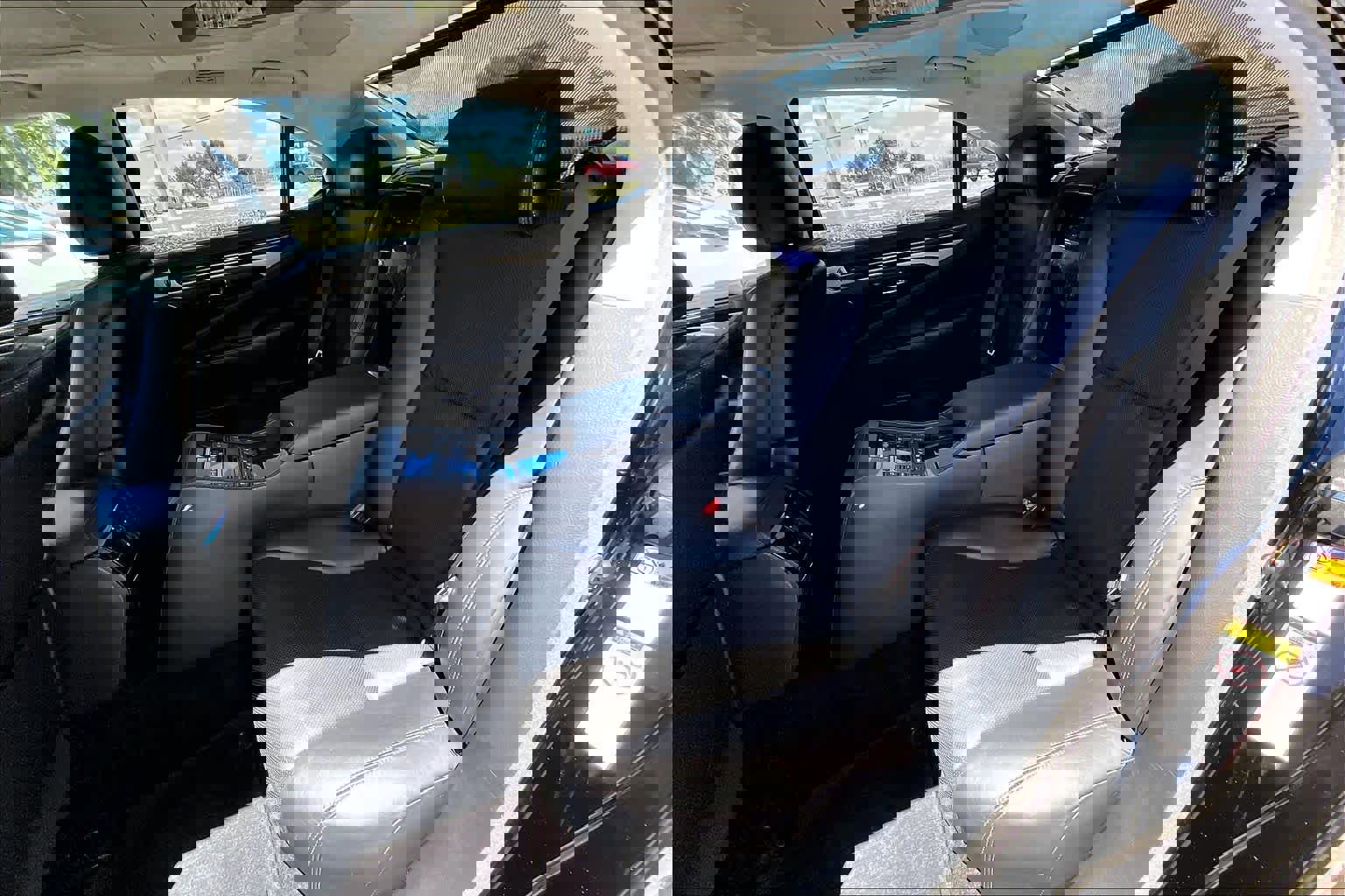 Used 2015 Lexus LS 460 L RWD image 21