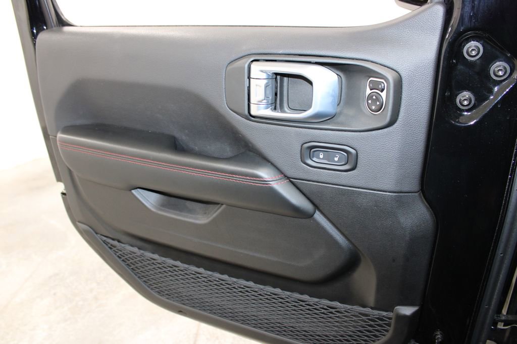 Used 2024 Jeep Wrangler Unlimited Rubicon 392 image 32