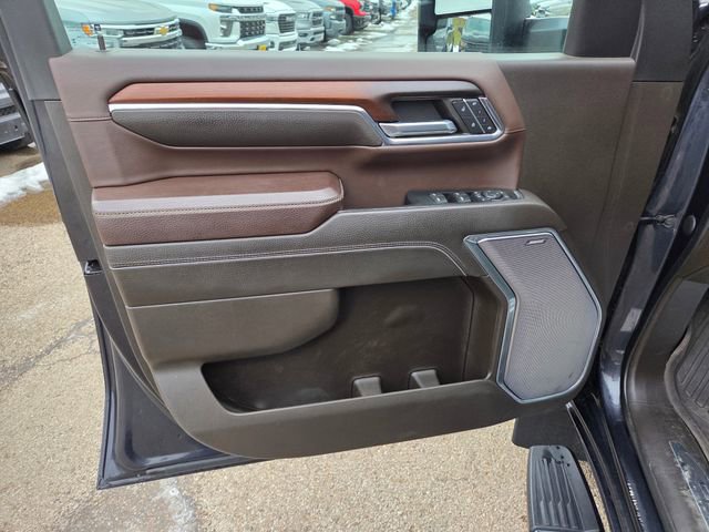 Used 2024 GMC Sierra 3500 Denali w/ Technology Package image 13