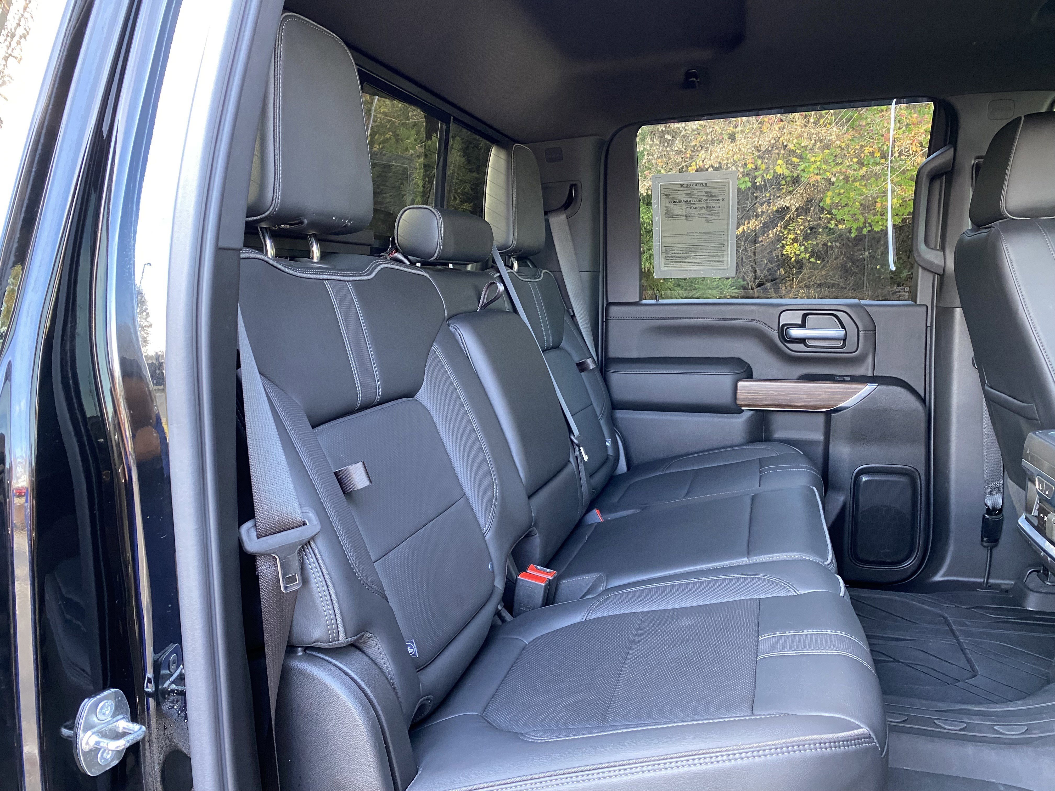 Used 2023 Chevrolet Silverado 3500 High Country image 34