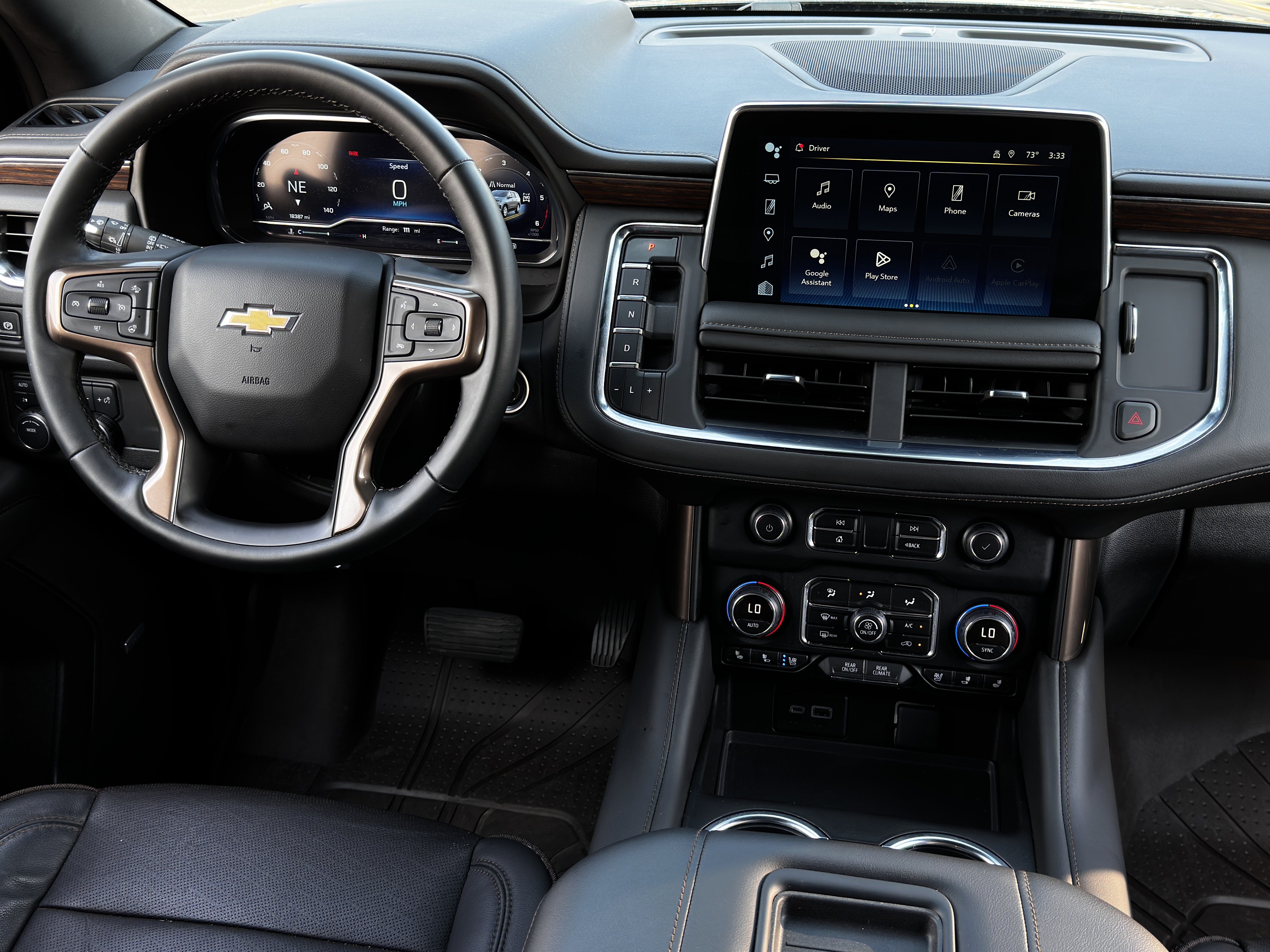 Used 2024 Chevrolet Tahoe High Country AWD/4WD image 29