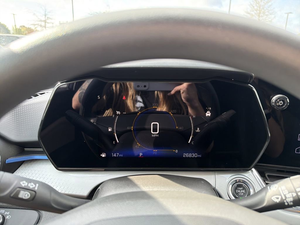 Used 2025 Chevrolet Trax LT image 24