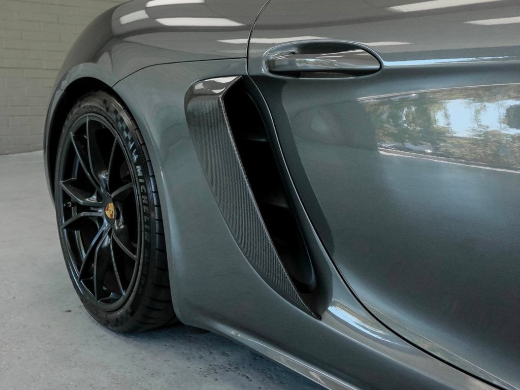 Used 2018 Porsche 718 Cayman RWD image 7