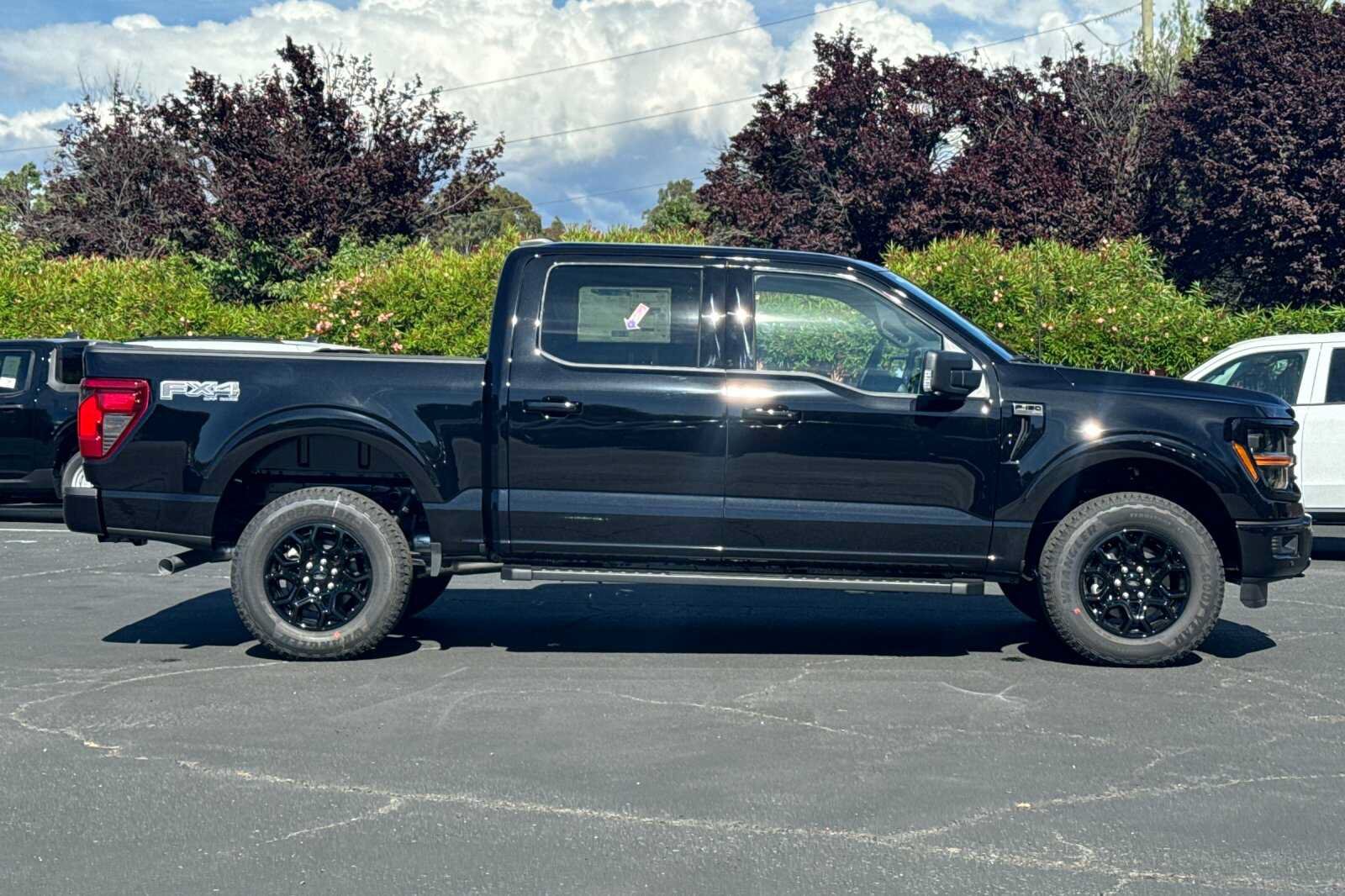 New 2026 Ford F150 XLT w/ Equipment Group 302A MID AWD/4WD image 3