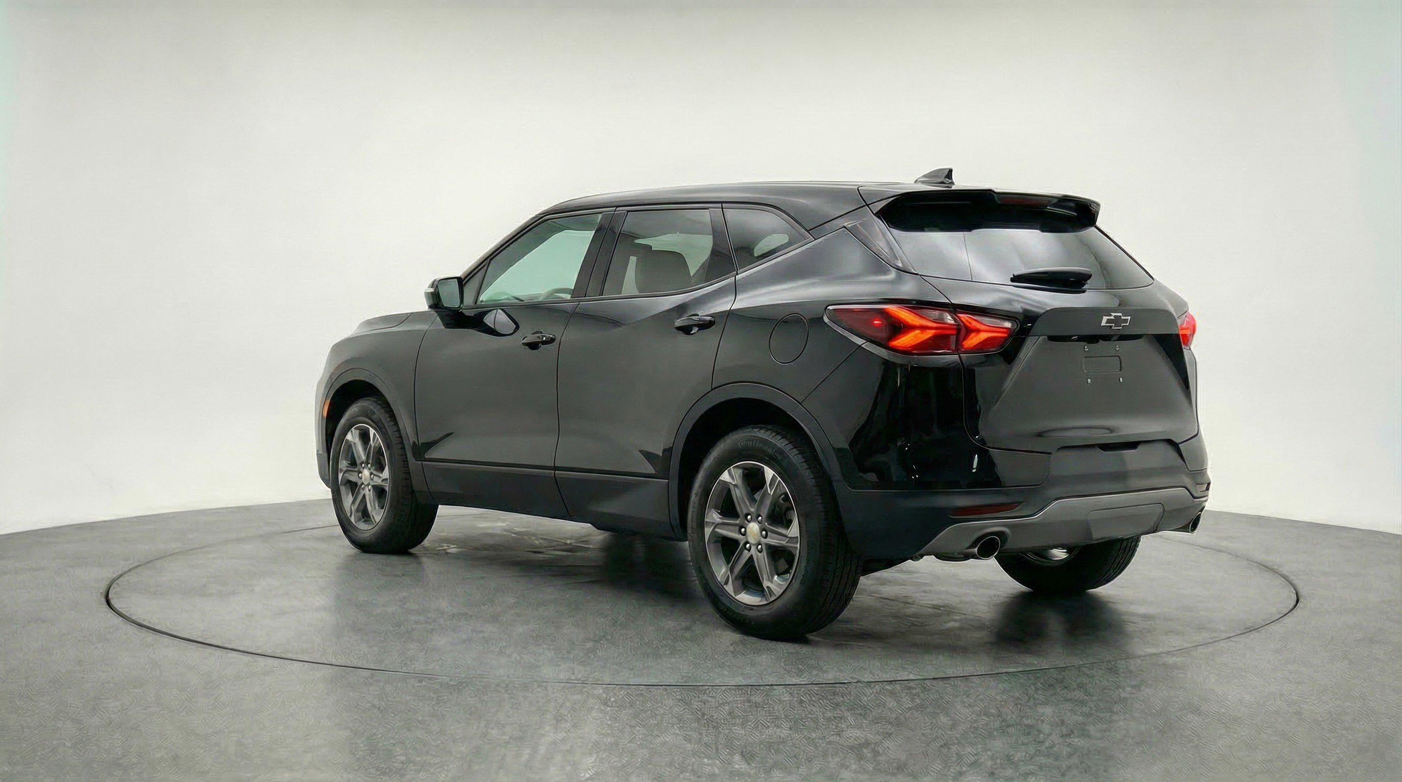 Used 2025 Chevrolet Blazer LT image 6