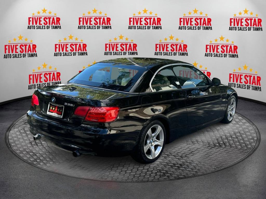 Used 2013 BMW 335i Convertible image 7