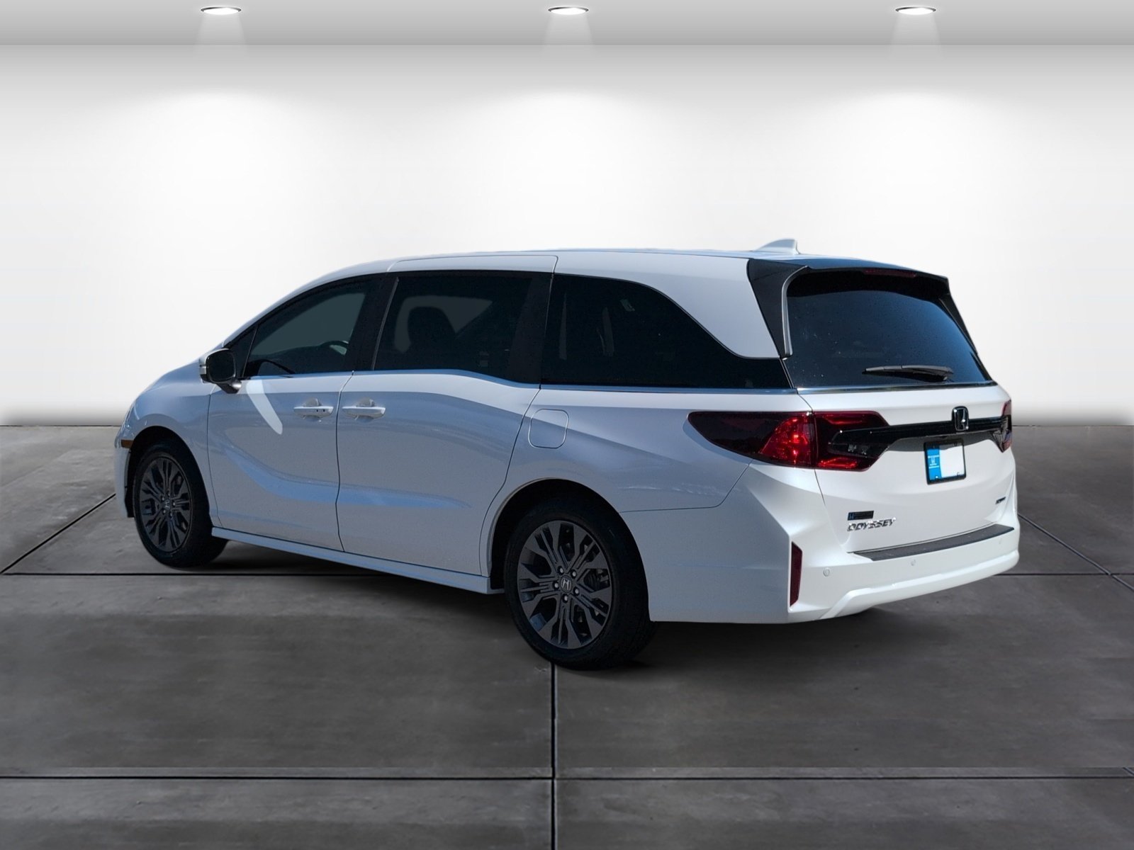 New 2027 Honda Odyssey Touring image 3