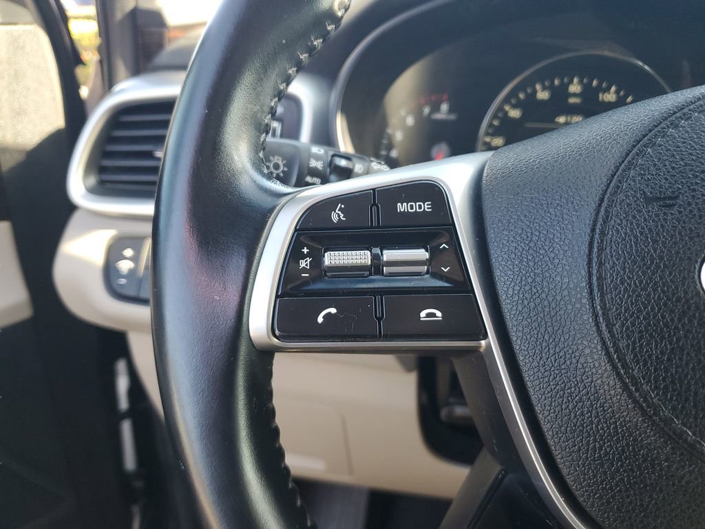 Used 2019 Kia Sorento EX image 25