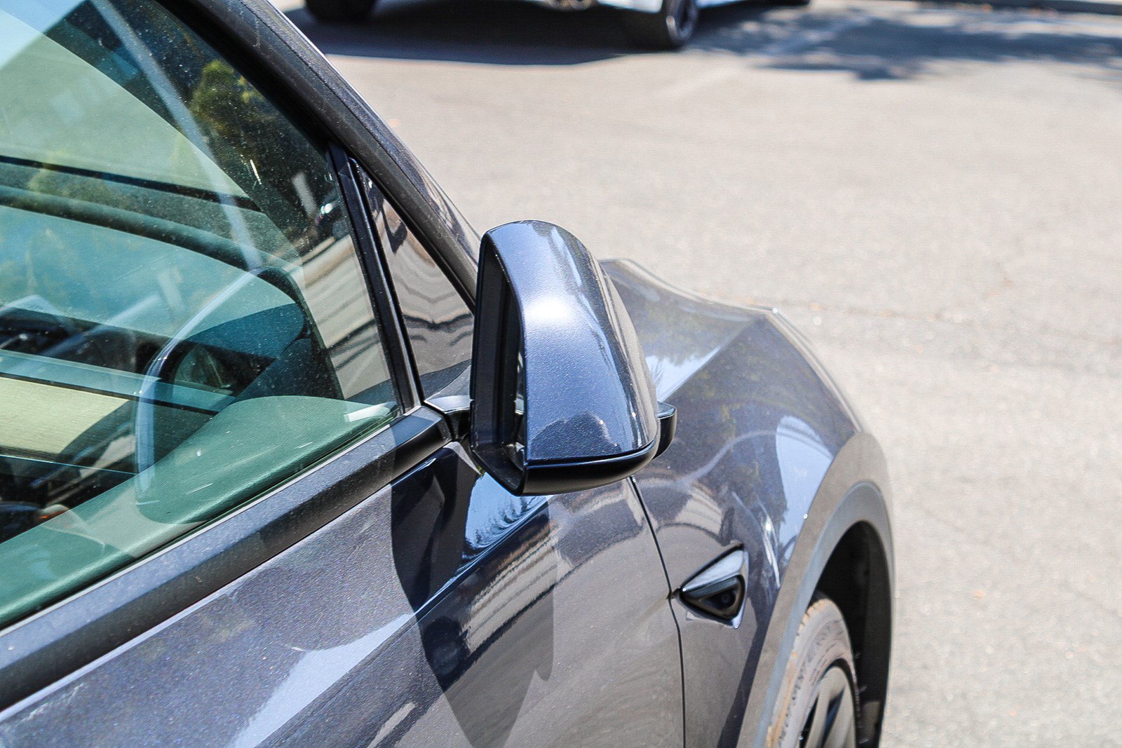 Used 2021 Tesla Model Y Long Range AWD/4WD image 18