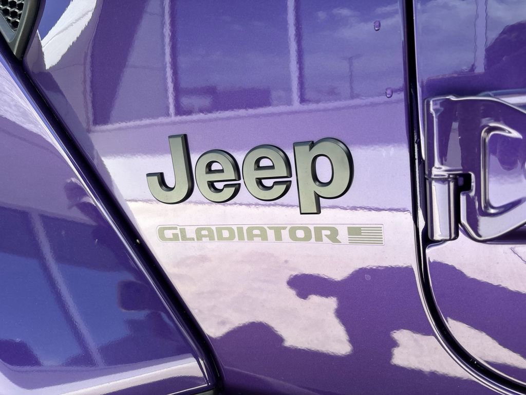 New 2026 Jeep Gladiator Sport AWD/4WD image 8