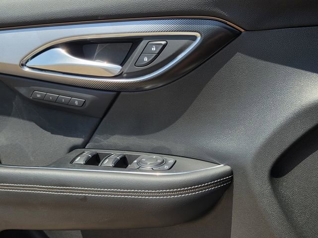 Used 2025 Buick Envision Sport Touring AWD/4WD image 19