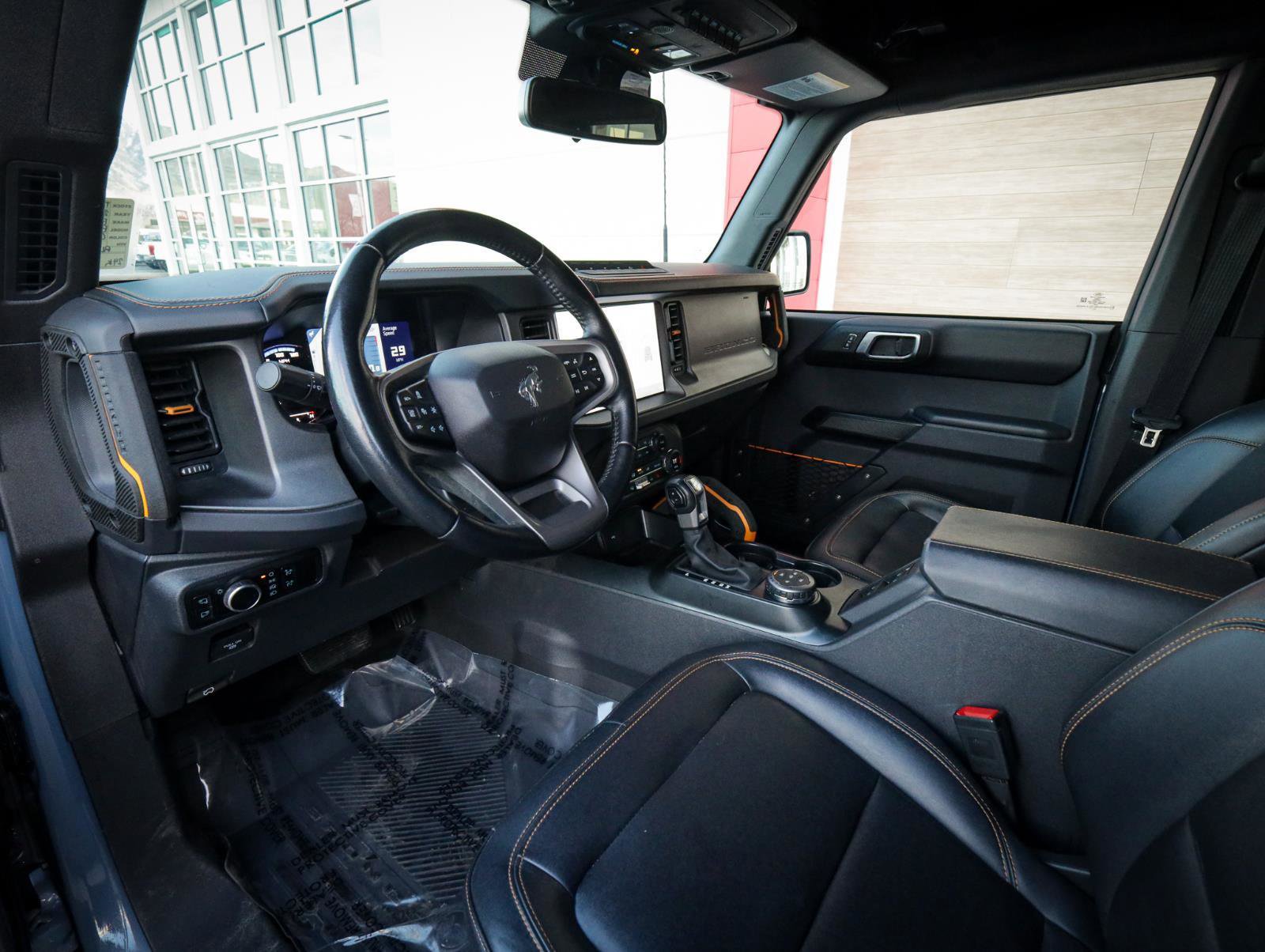 Used 2024 Ford Bronco Badlands image 11