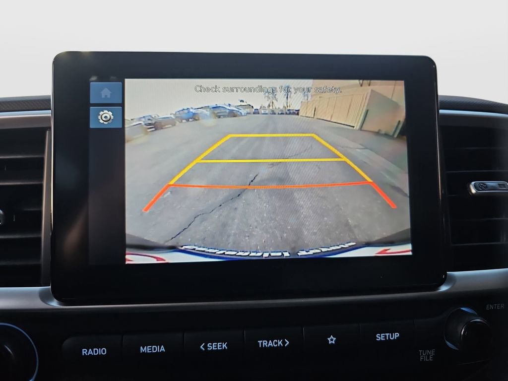 Used 2025 Hyundai Venue SEL image 13