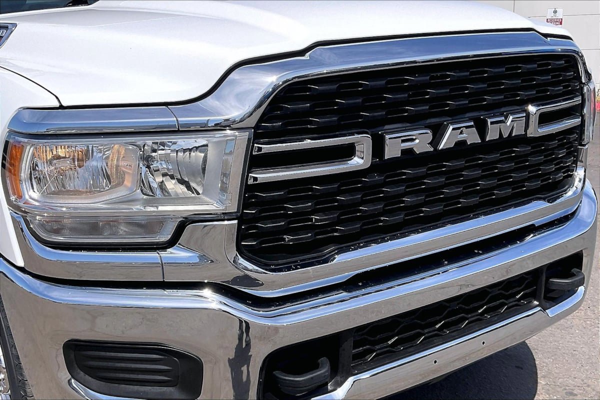 Used 2022 RAM 2500 Big Horn AWD/4WD image 25