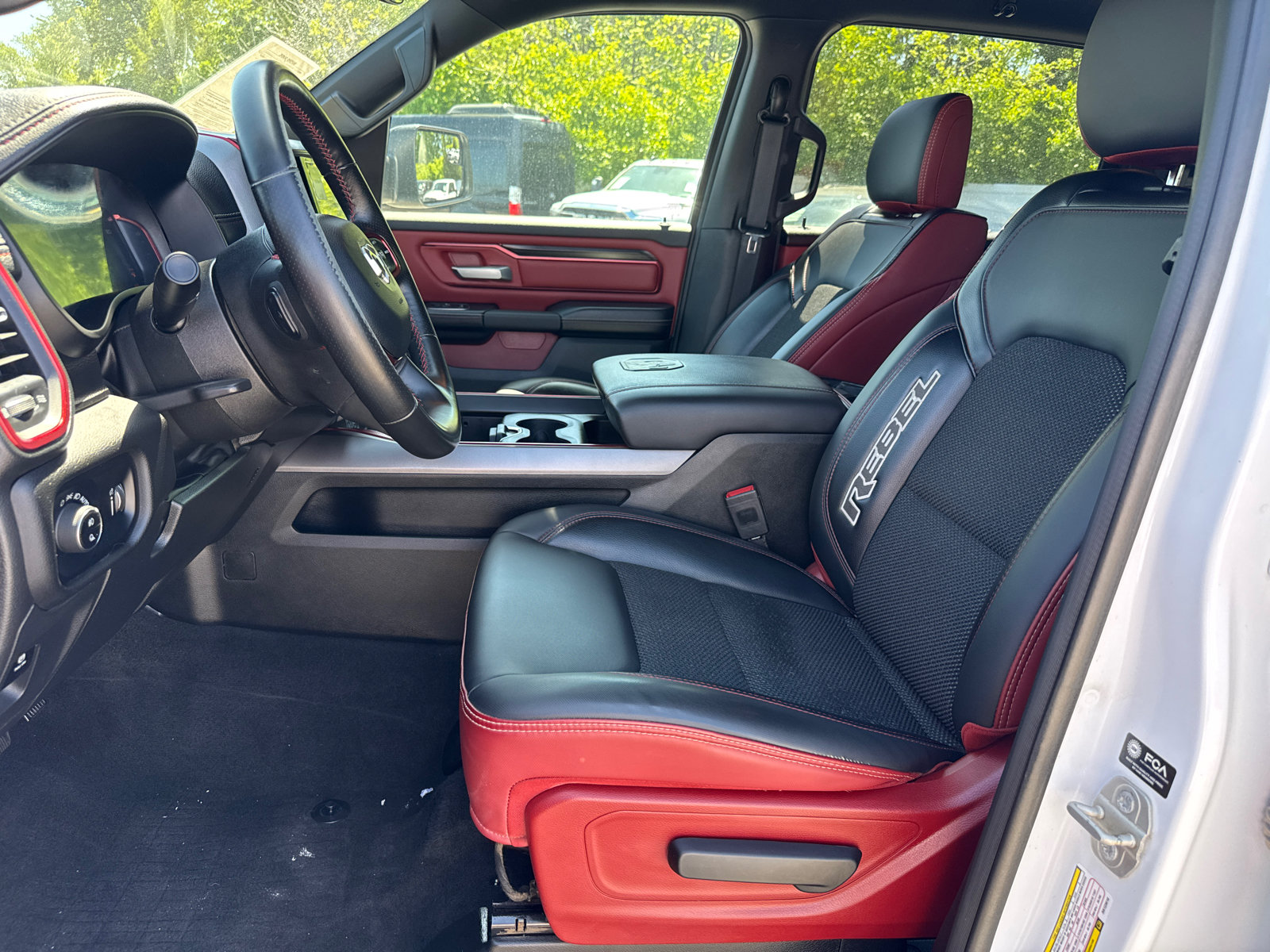 Used 2024 RAM 1500 Rebel AWD/4WD image 10