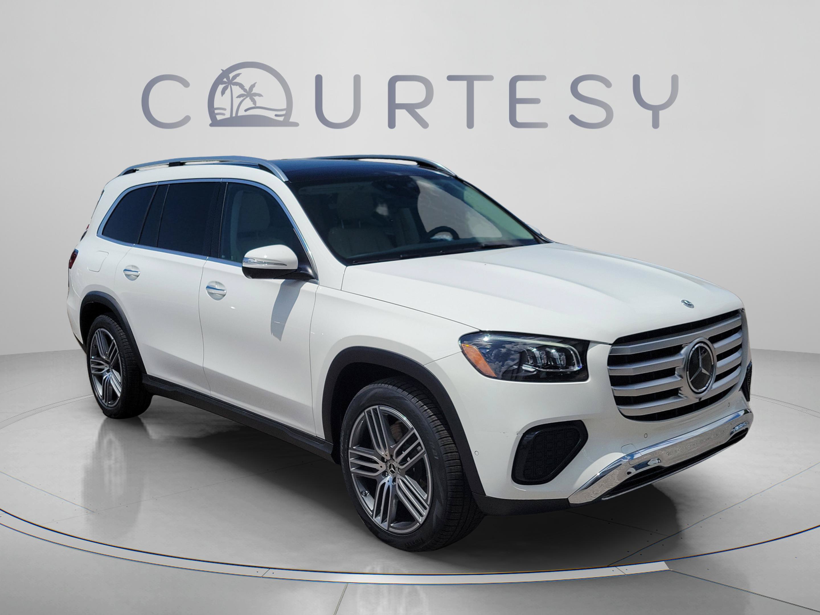 Certified 2024 Mercedes-Benz GLS 450 4MATIC image 4