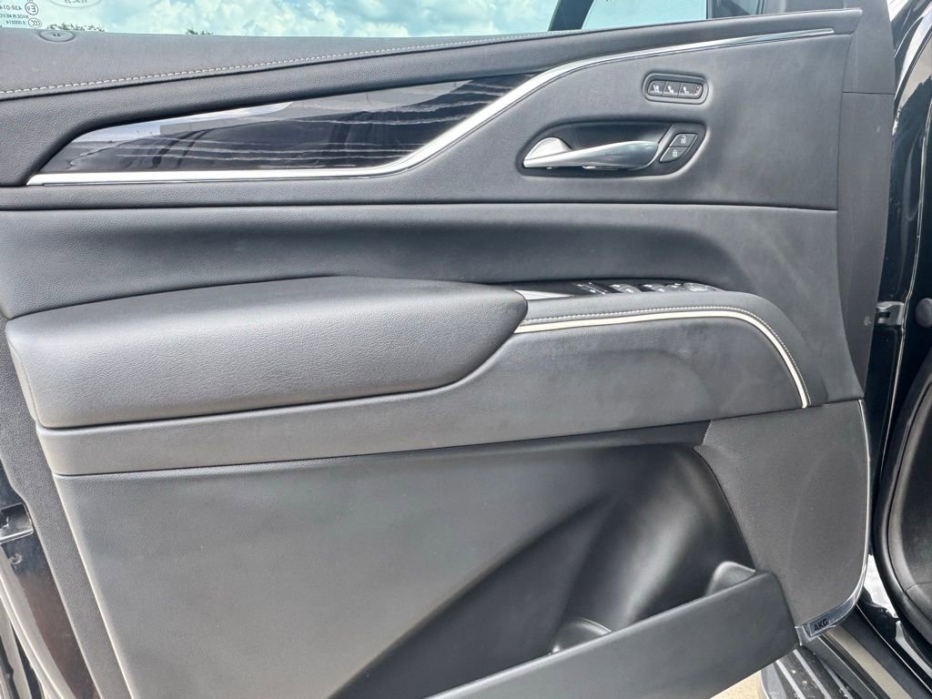 Used 2022 Cadillac Escalade Sport w/ Touring Package RWD image 14