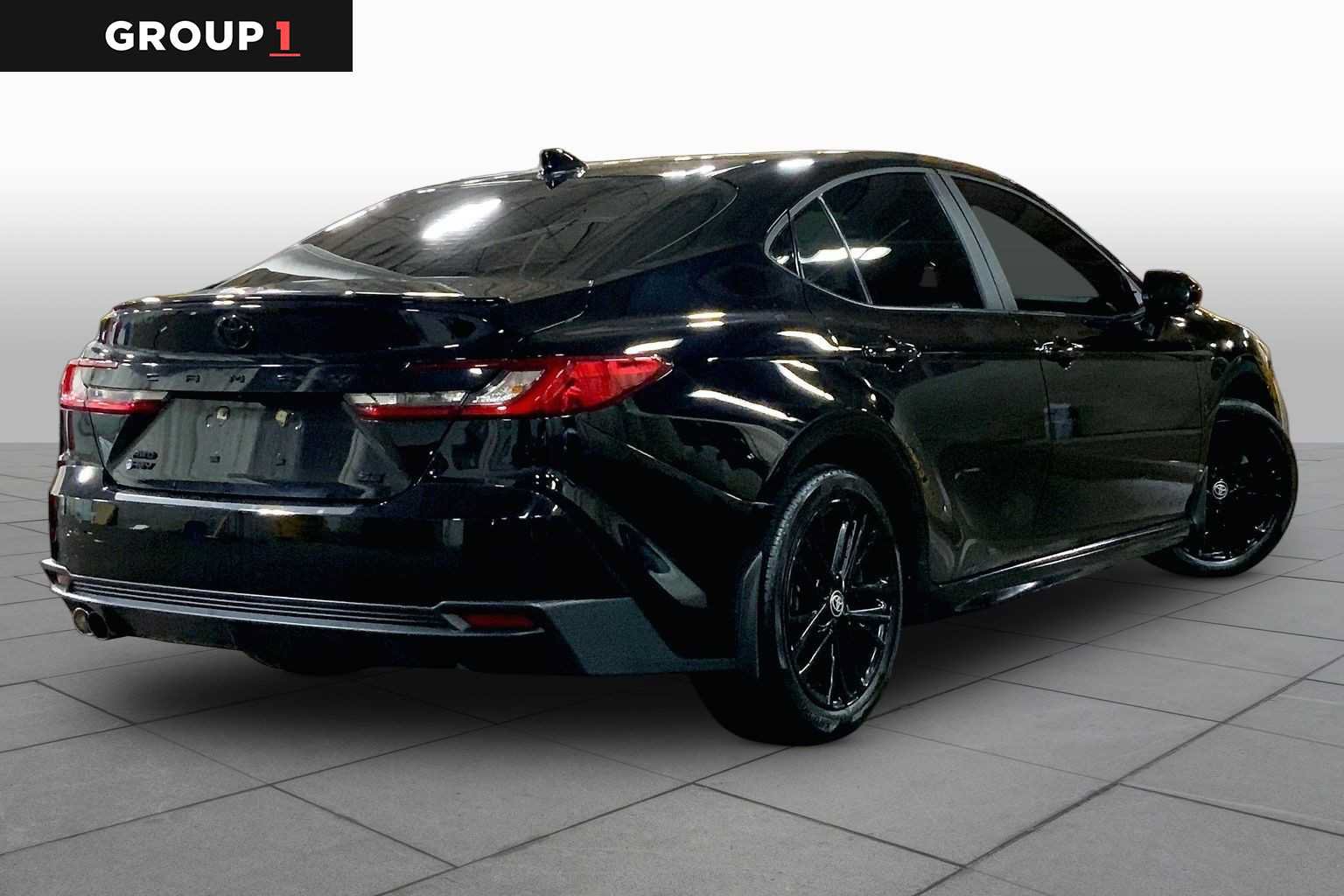 Certified 2025 Toyota Camry SE w/ Convenience Package AWD/4WD image 13