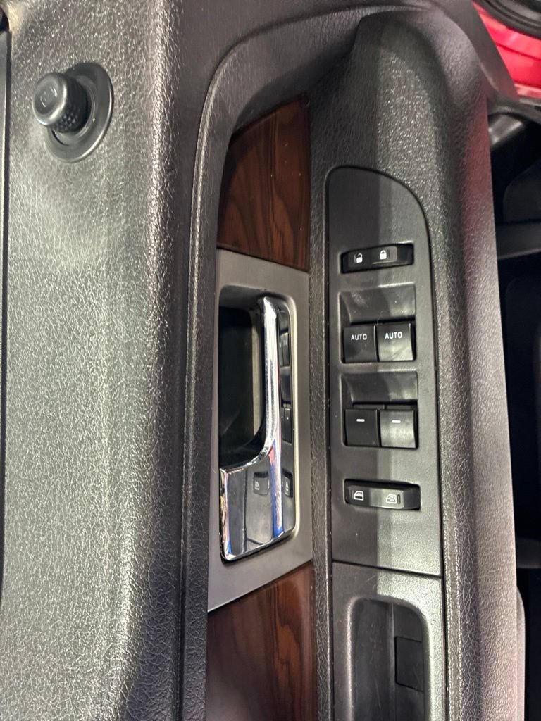 Used 2012 Ford F150 Lariat w/ Lariat Chrome Pkg AWD/4WD image 23