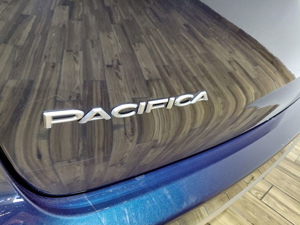 Used 2024 Chrysler Pacifica Pinnacle w/ Trailer Tow Group FWD image 37