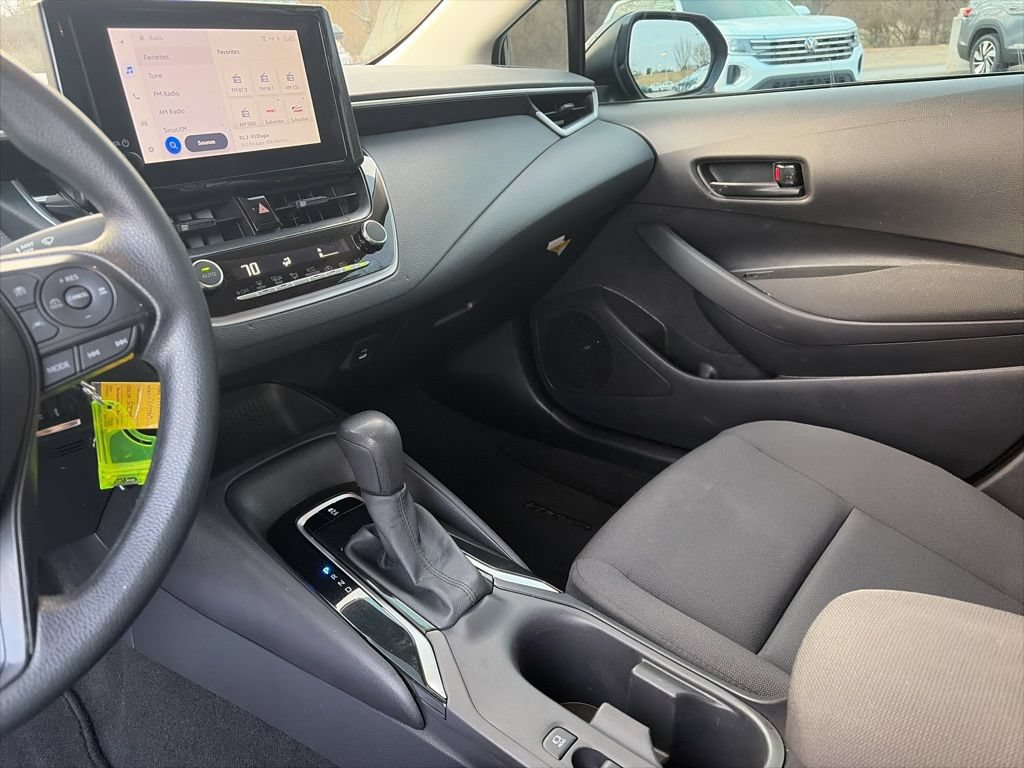 Used 2026 Toyota Corolla LE FWD image 19