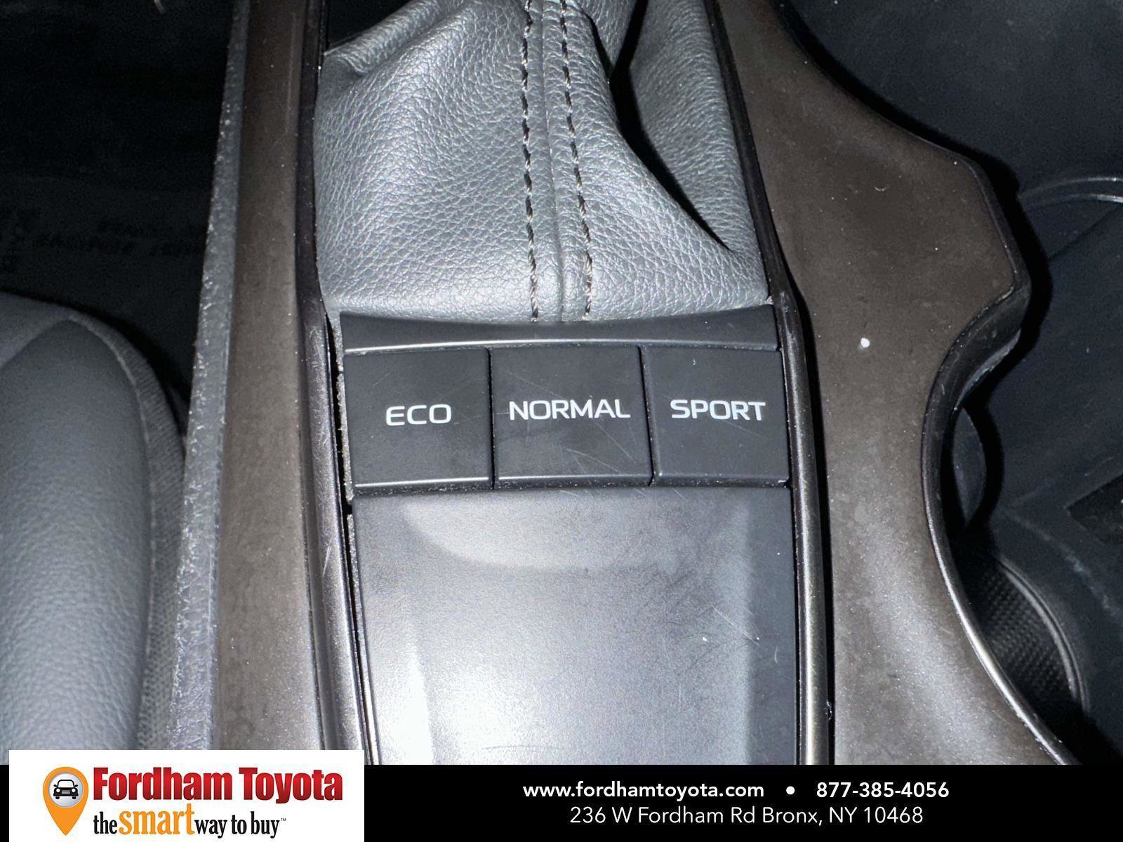 Used 2023 Toyota Camry SE image 26