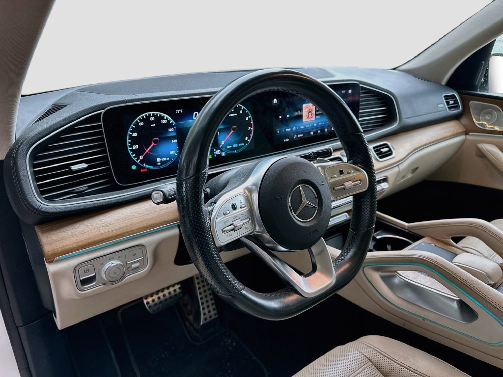 Used 2022 Mercedes-Benz GLS 450 4MATIC image 9