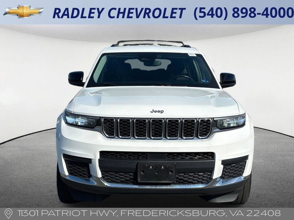 Used 2021 Jeep Grand Cherokee L Laredo w/ Luxury Tech Group I AWD/4WD image 23