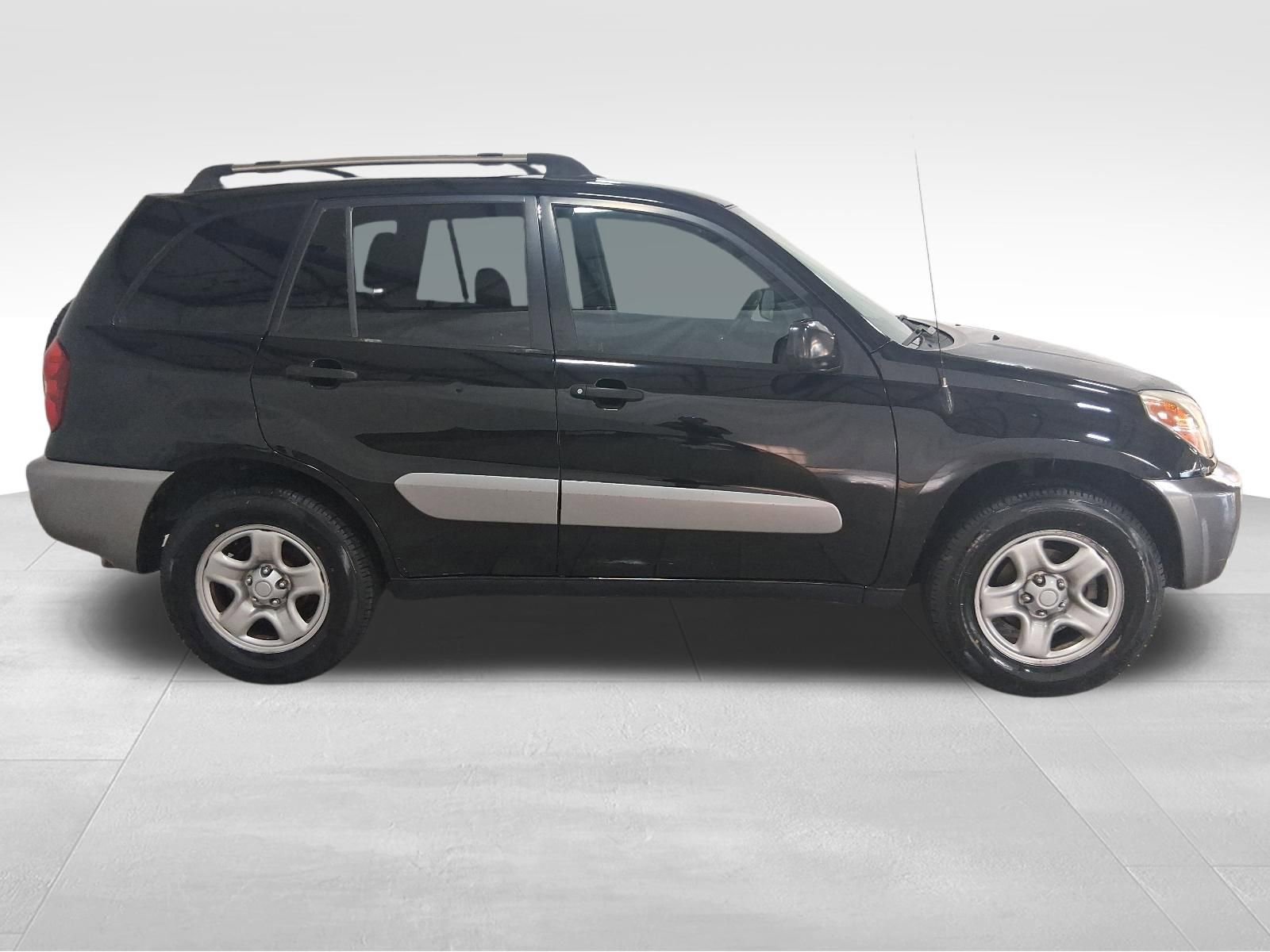 Used 2005 Toyota RAV4 2WD image 4