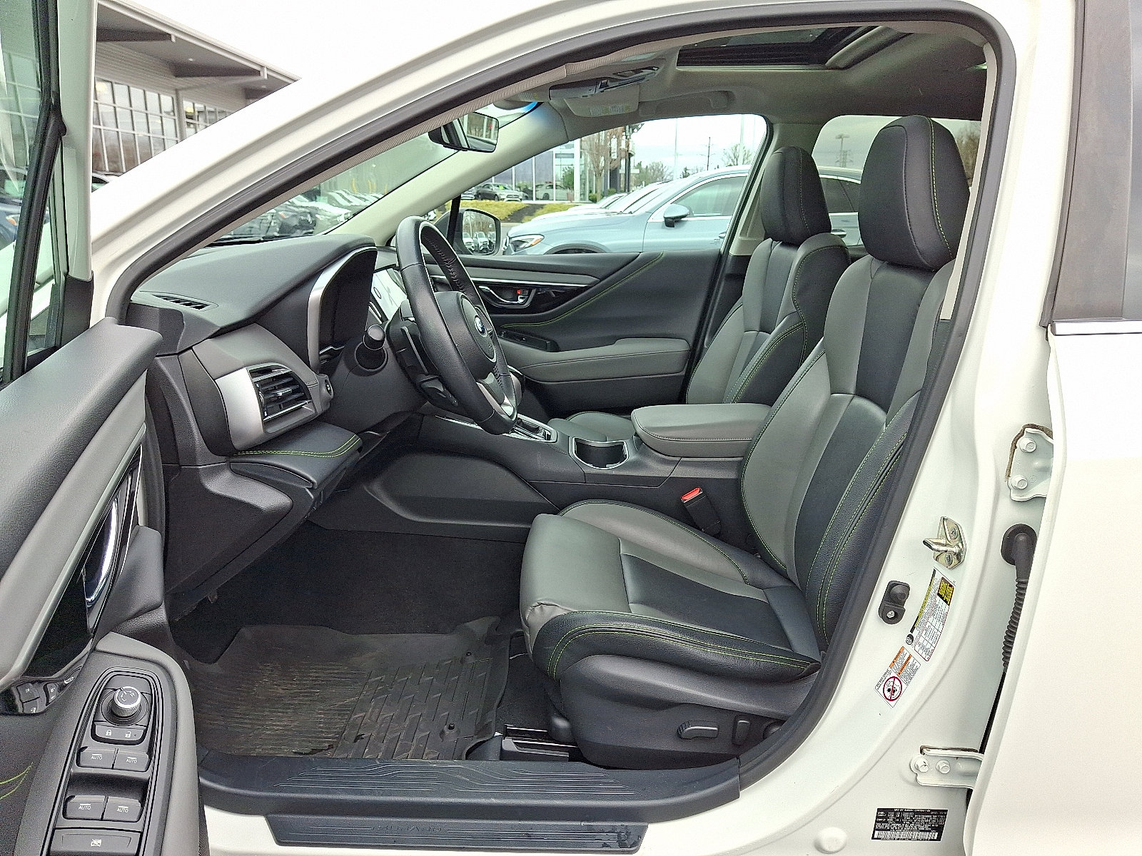 Used 2020 Subaru Outback Onyx Edition XT w/ Popular Package #2 image 14