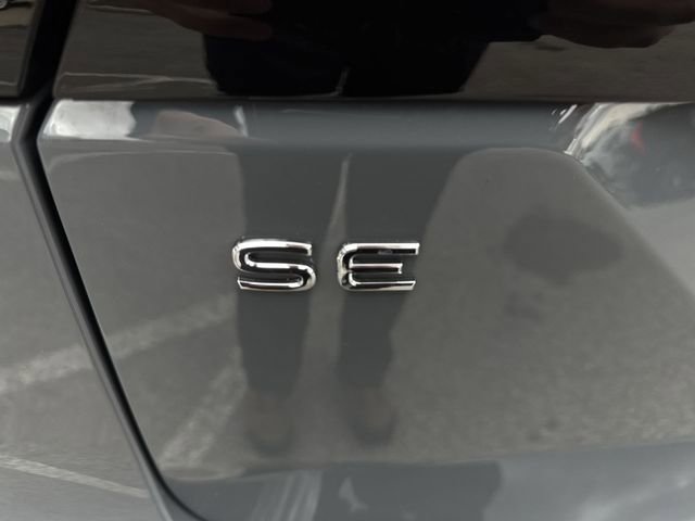 New 2026 Volkswagen Atlas Peak Edition image 32