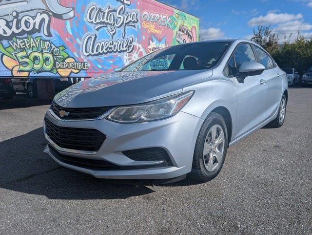 Used 2017 Chevrolet Cruze LS image 3