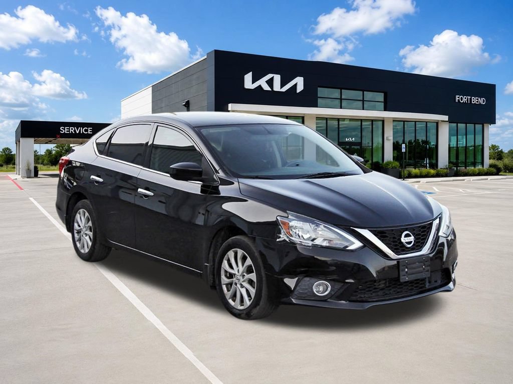 Used 2019 Nissan Sentra S w/ Appearance Package FWD image 3