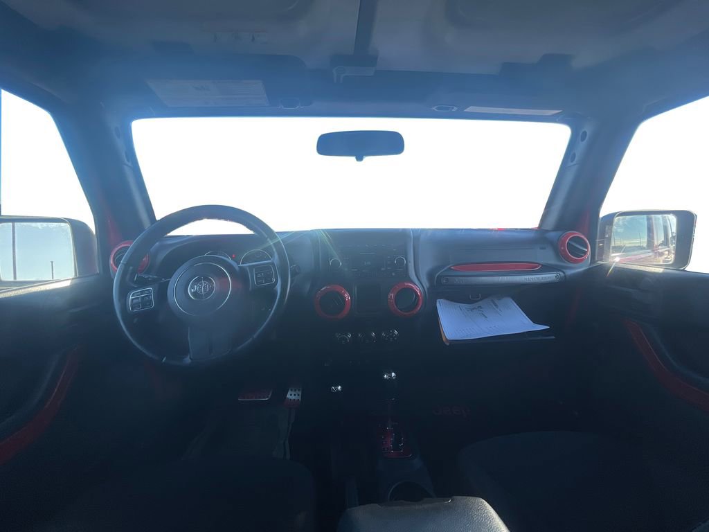 Used 2015 Jeep Wrangler Unlimited Sport w/ Max Tow Package AWD/4WD image 9
