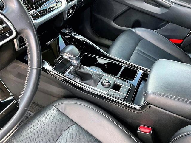 Used 2023 Kia Sorento SX image 15