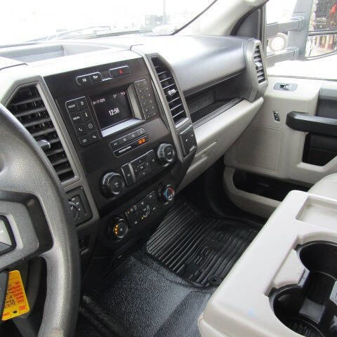 Used 2022 Ford F250 XL w/ Power Equipment Group AWD/4WD image 10
