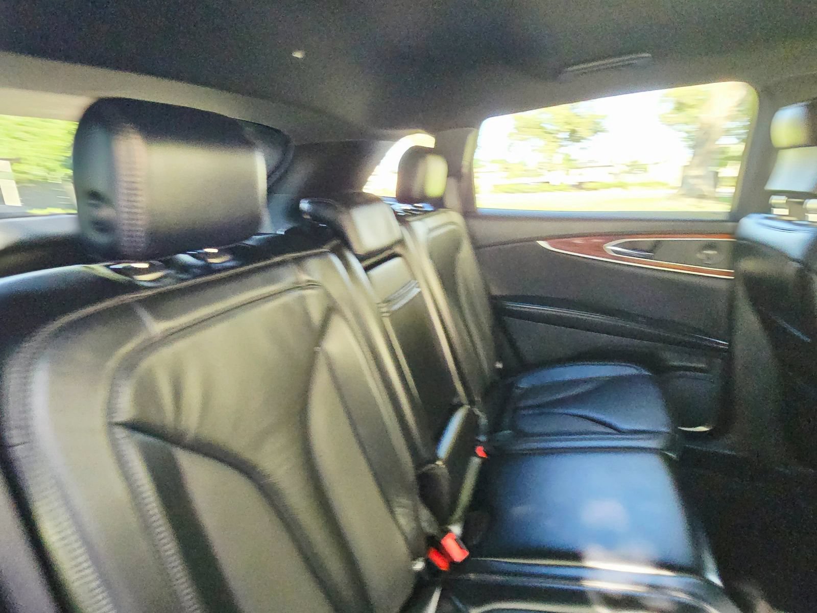 Used 2016 Lincoln MKX Select w/ Select Plus Package FWD image 33