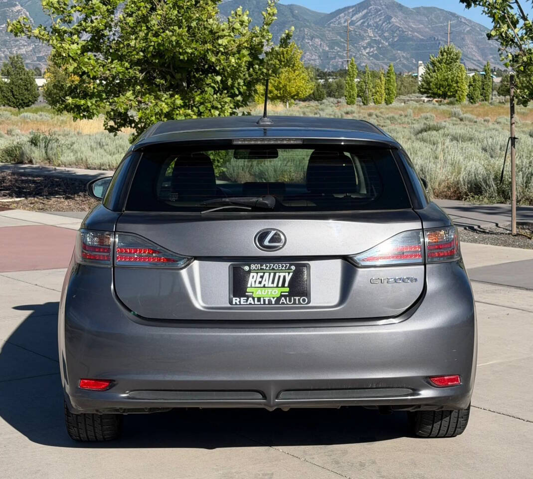 Used 2013 Lexus CT 200h FWD image 7