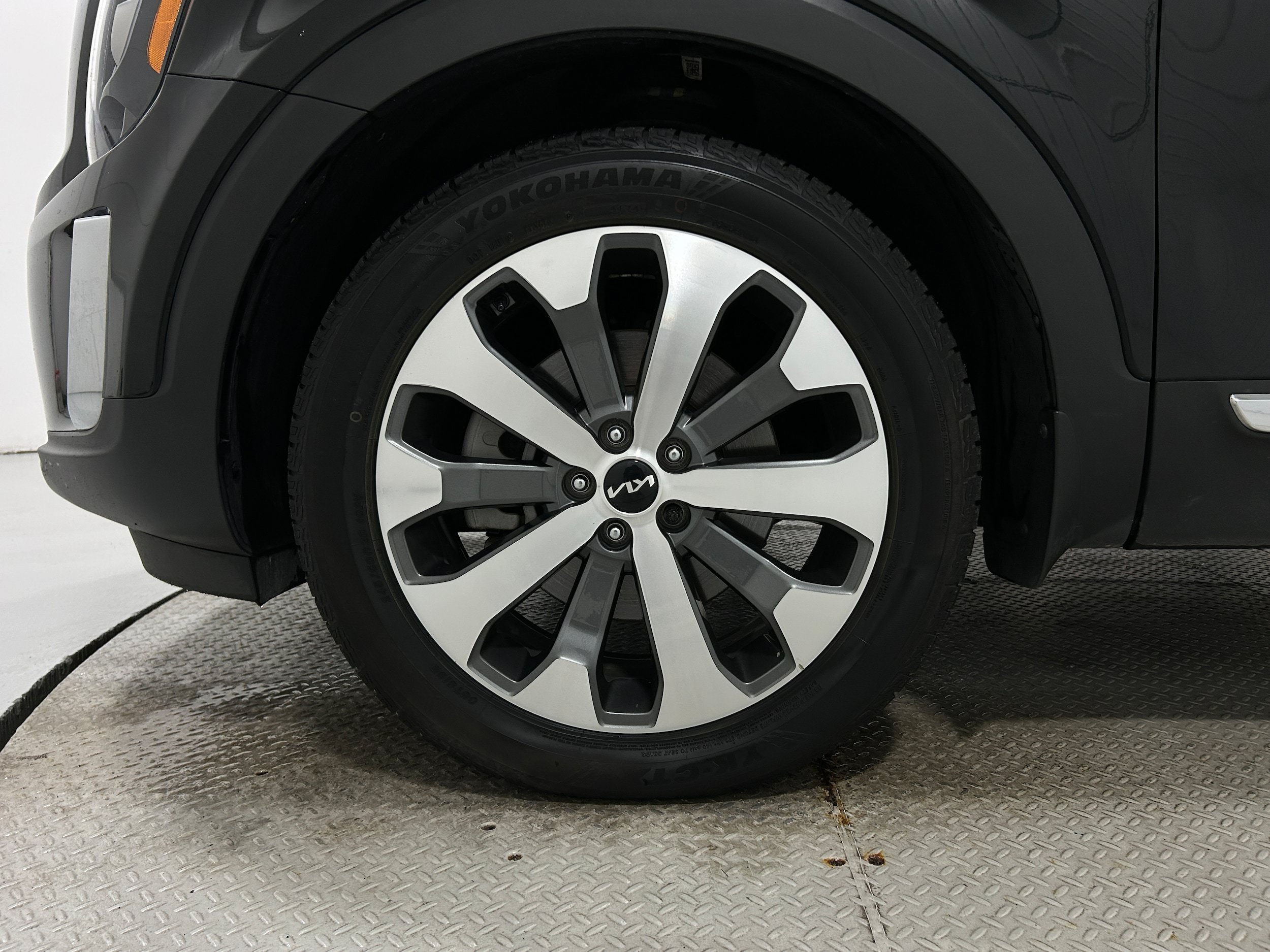 Used 2022 Kia Telluride EX w/ EX Premium Package AWD/4WD image 41