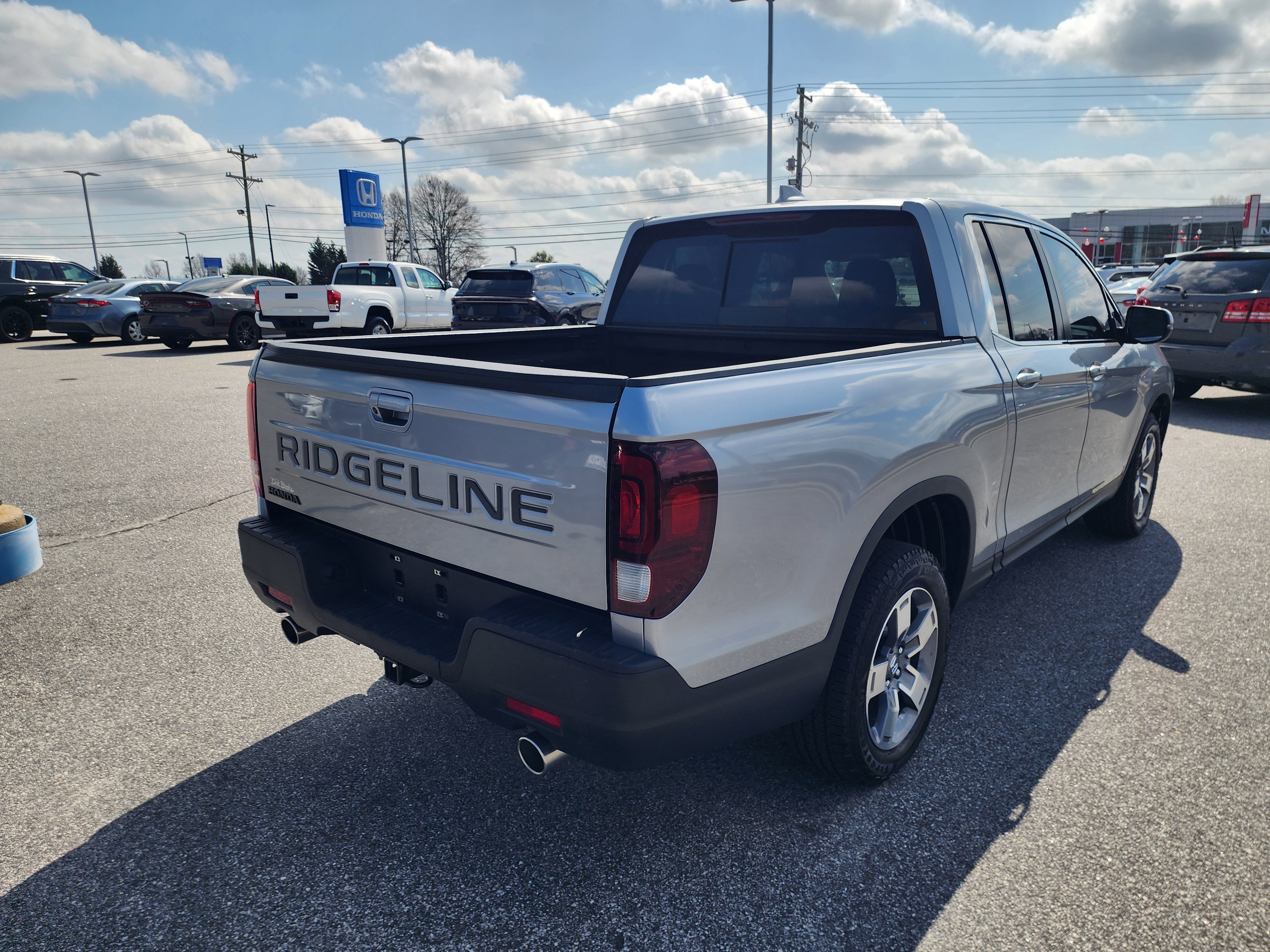 Certified 2024 Honda Ridgeline RTL image 4
