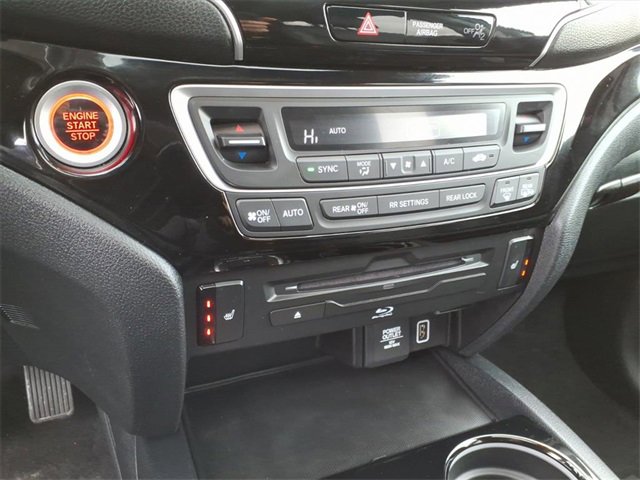 Used 2021 Honda Pilot Touring image 20