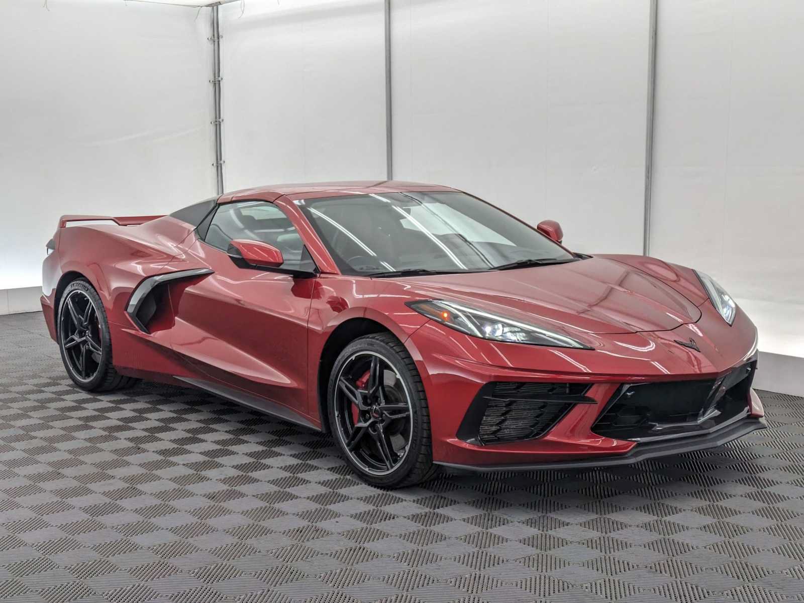 Used 2021 Chevrolet Corvette Stingray Premium Conv w/ Z51 Performance Package RWD image 8