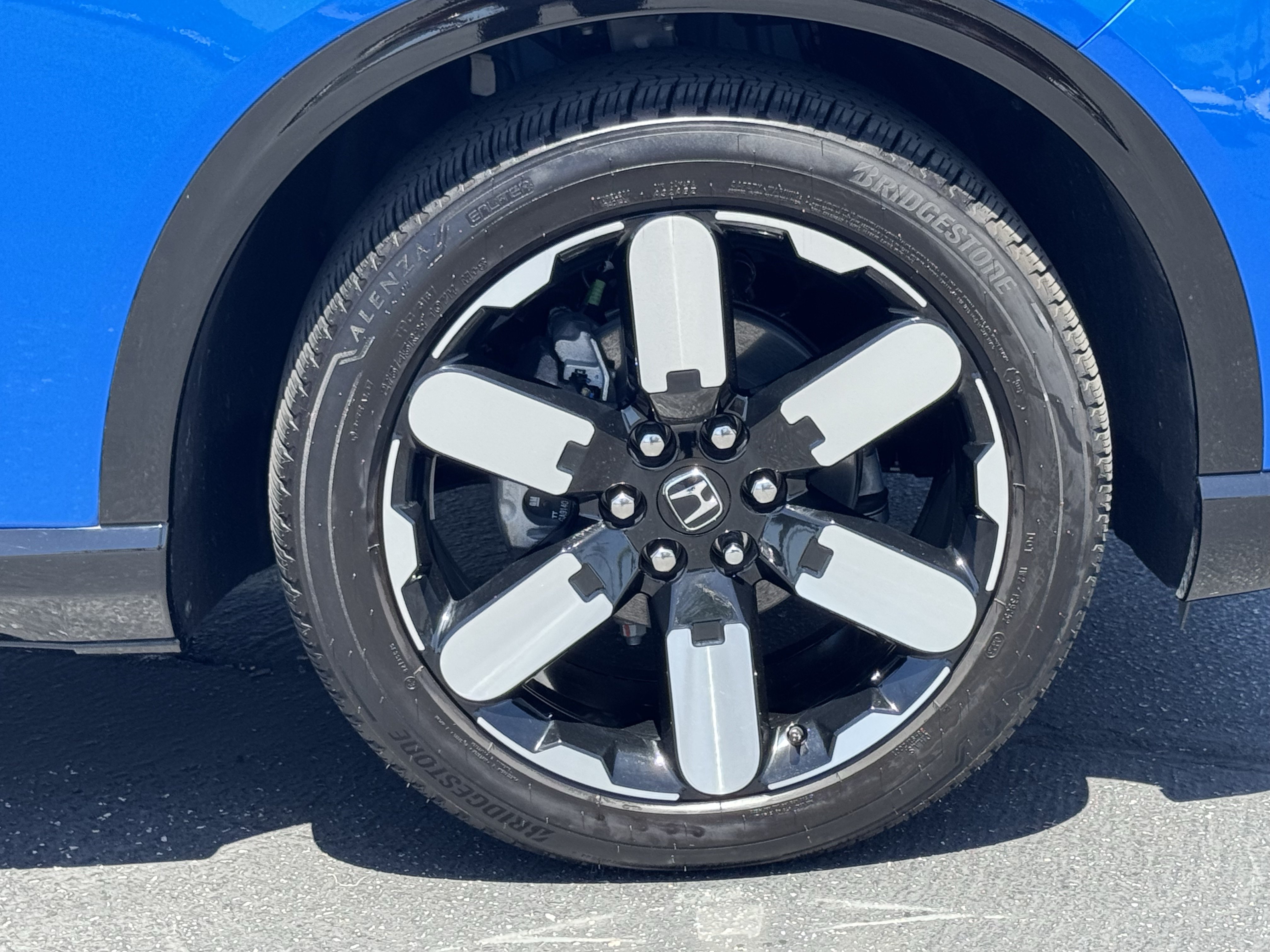 Used 2025 Honda Prologue Elite image 9