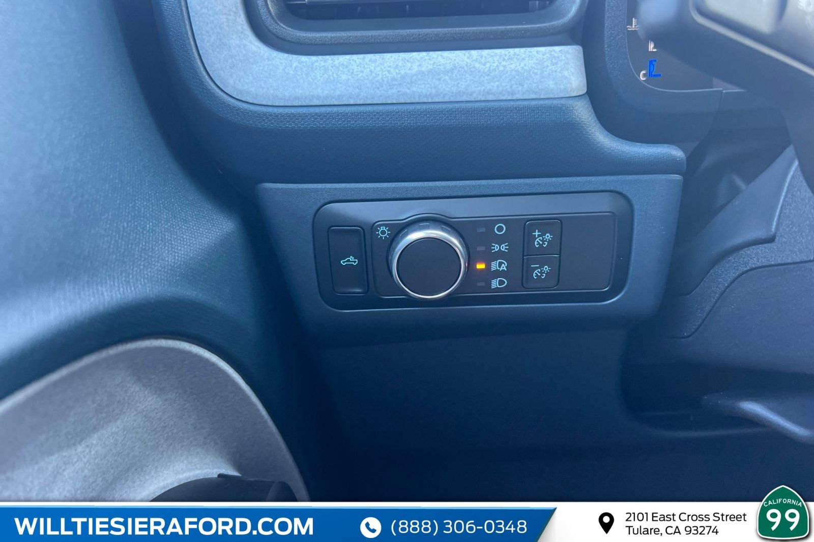 New 2026 Ford Maverick XLT image 25