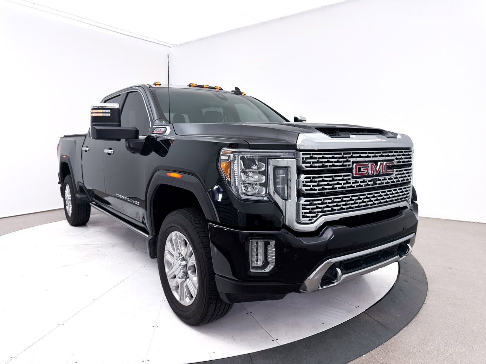 Used 2021 GMC Sierra 2500 Denali w/ Denali Ultimate Package AWD/4WD image 14
