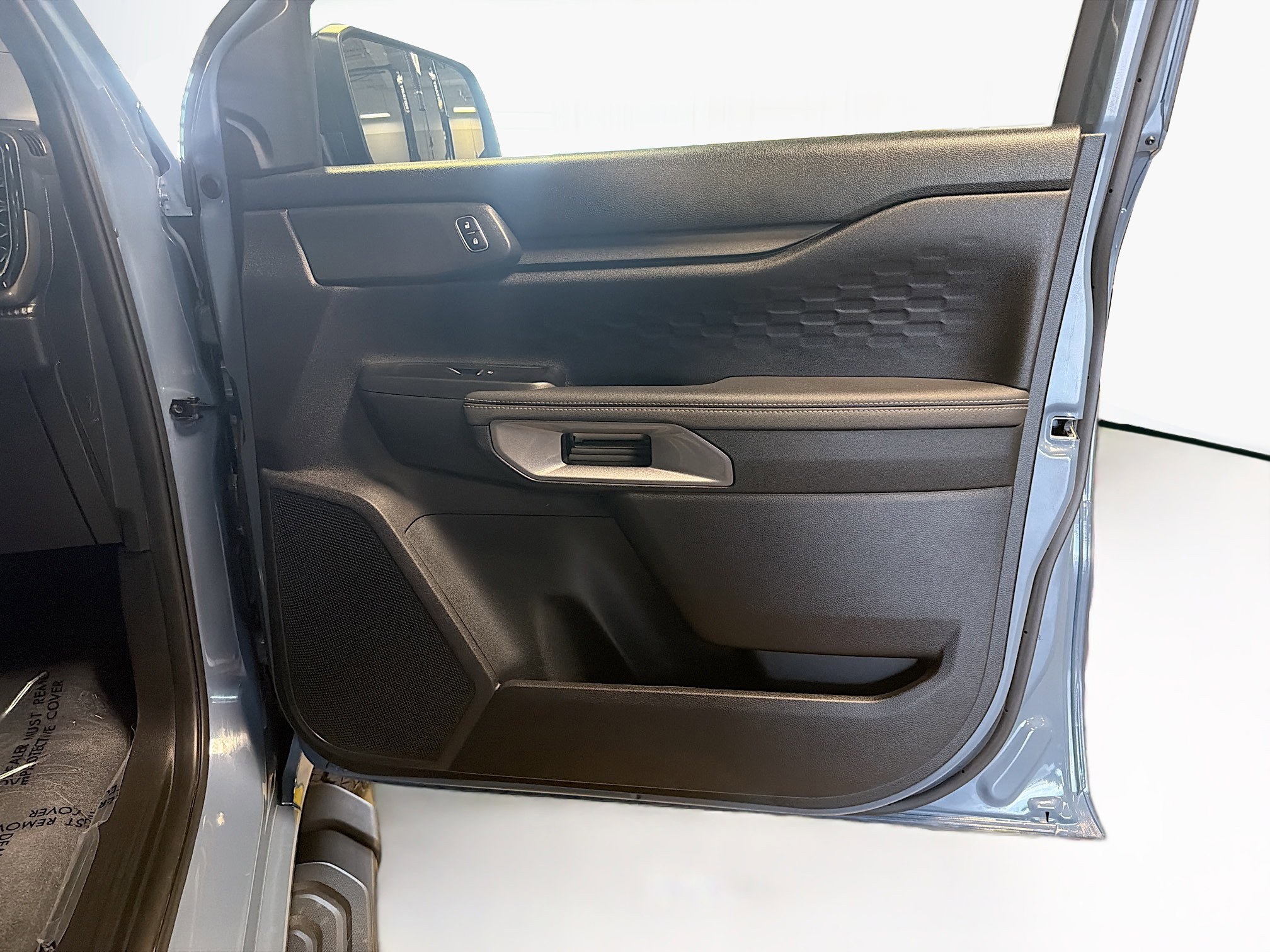Used 2024 Ford Ranger XLT w/ FX4 Off-Road Package image 32