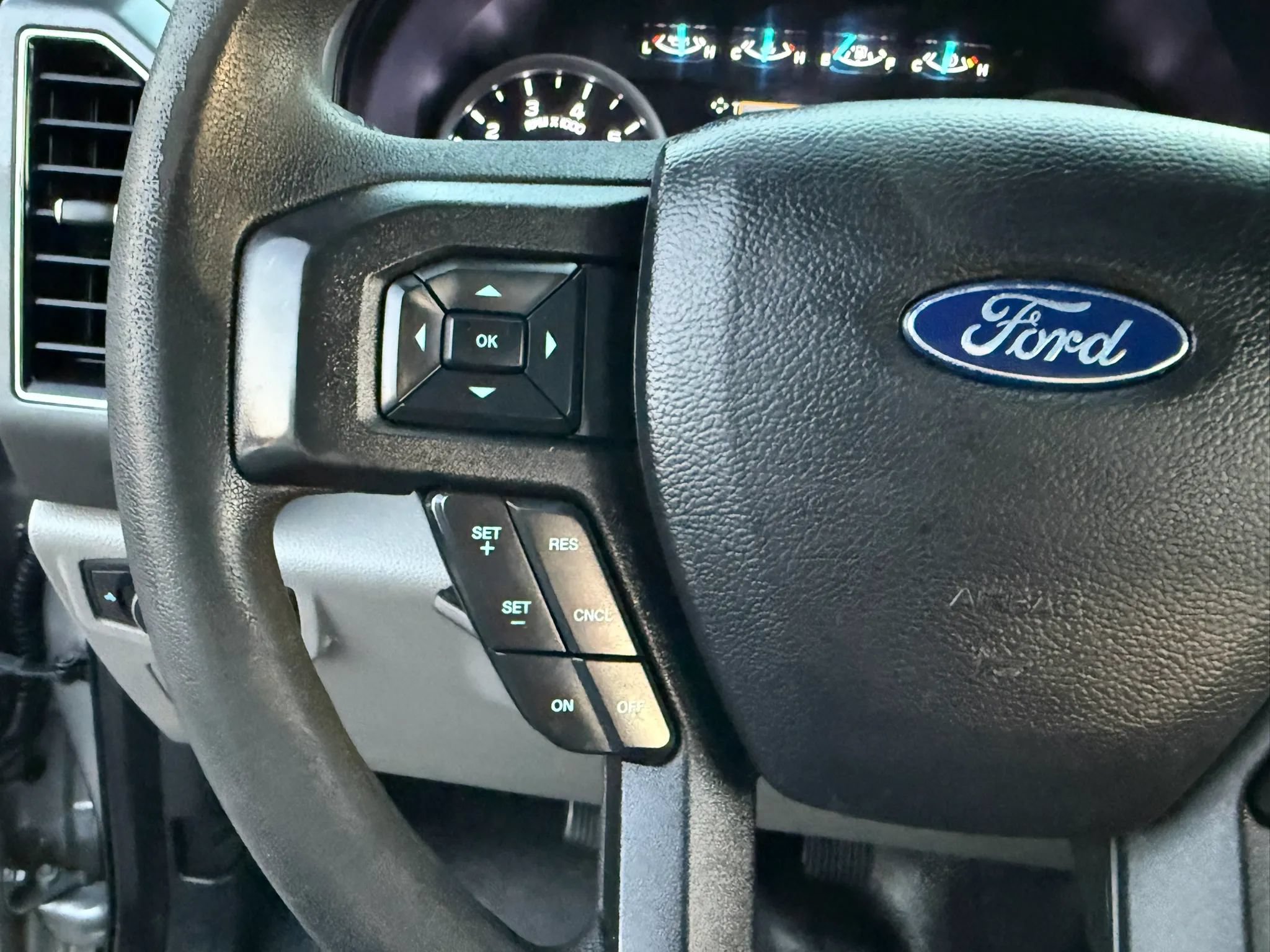 Used 2020 Ford F250 XLT AWD/4WD image 19